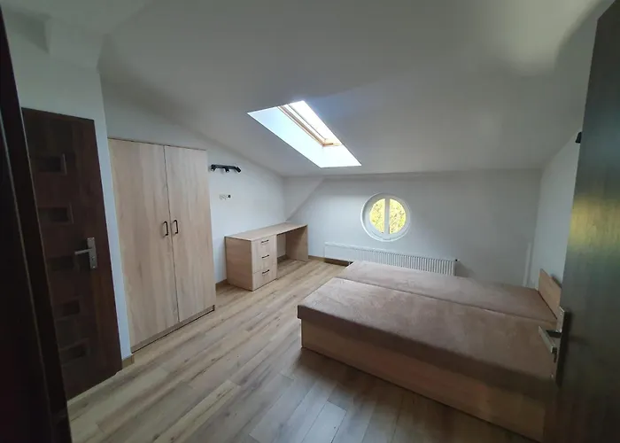 Psi Koszarowa Hostel